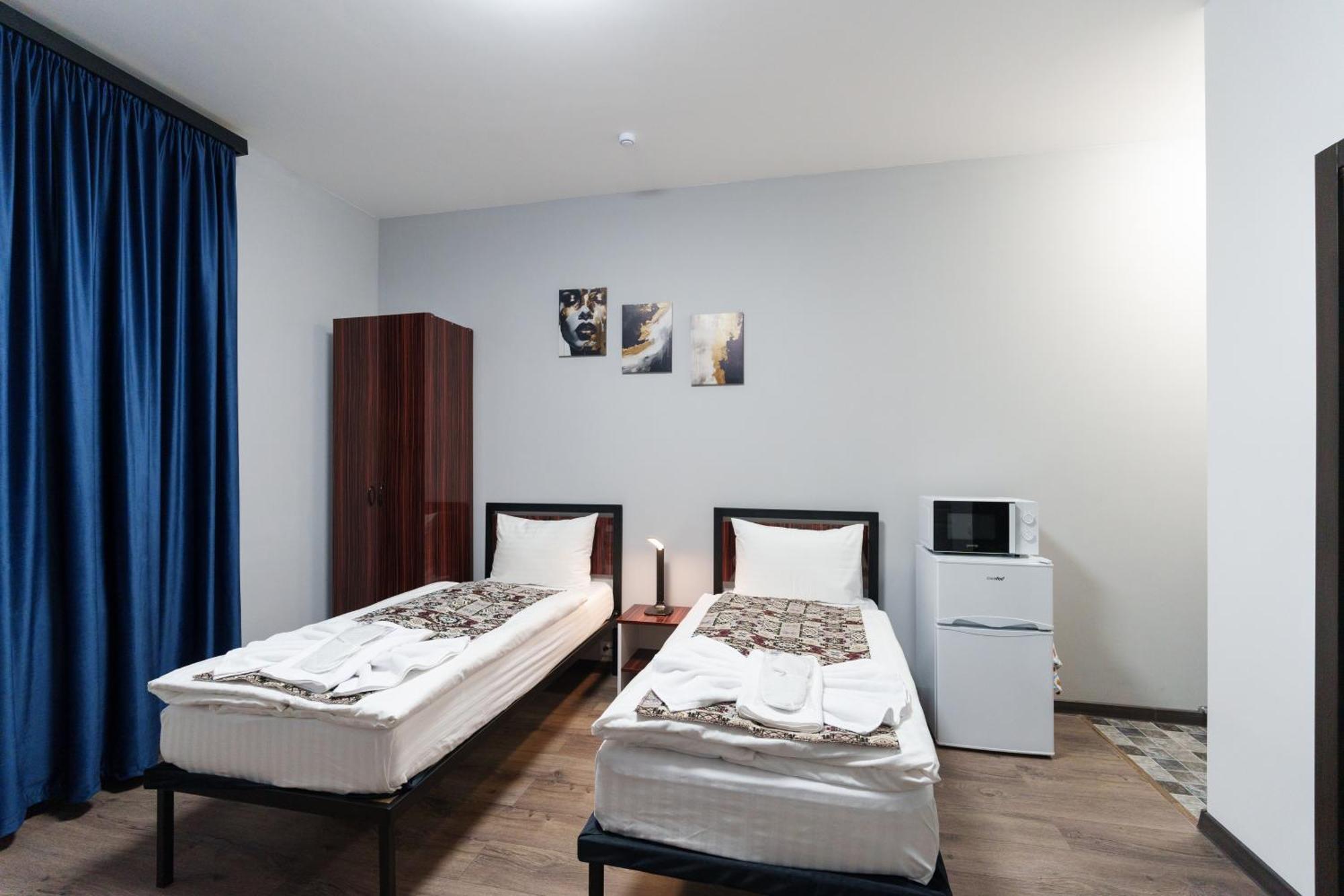 Gh Family Hotel Ереван Екстериор снимка